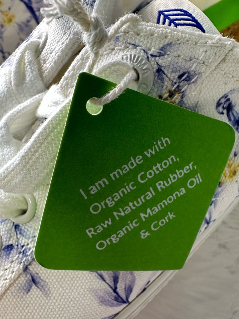 Cariuma IBI Low Parrot Print Sneakers – Unisex (Men’s 11.5 / Women’s 13) - Picture 10 of 16